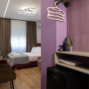 https://circle-citycenter-apartments.hotels-in-tirana.com