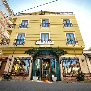 https://dream-hotel-tirana.hotels-in-tirana.com